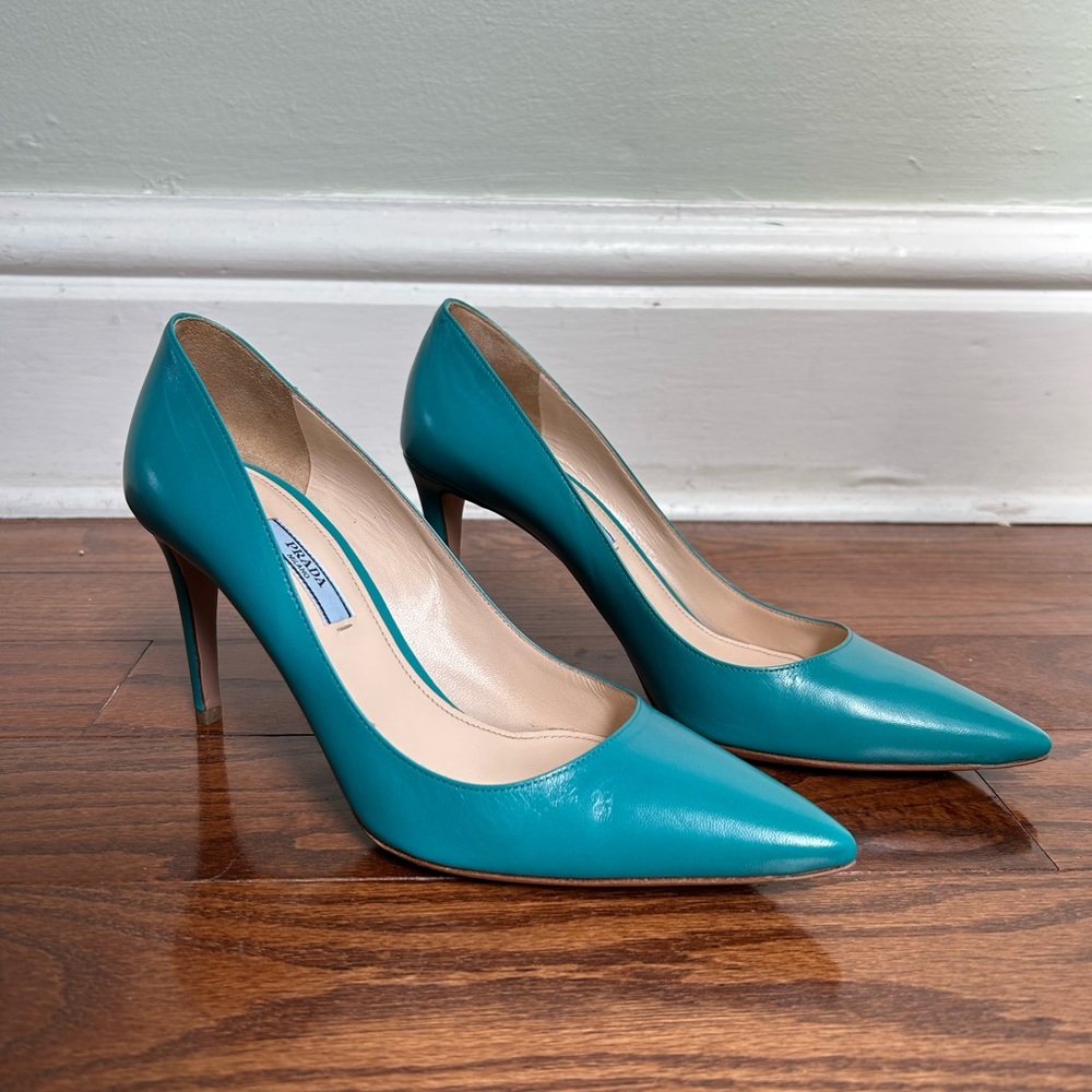 Prada Teal Leather Pointed Toe Pumps Size 39